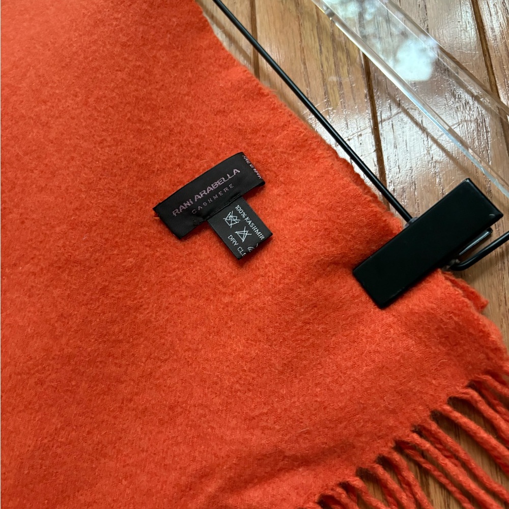 Rani Arabella cashmere throw fringe blanket - Picture 6 of 12